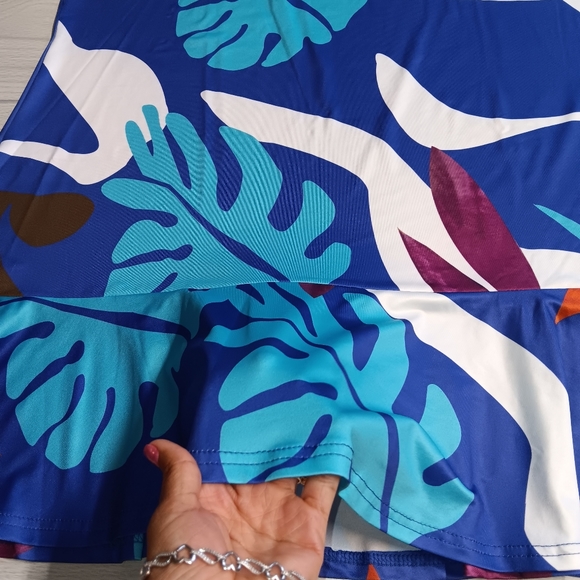 Women Fashion Graphic Printed Plus Size Ruffled Dress - Picture 10 of 16